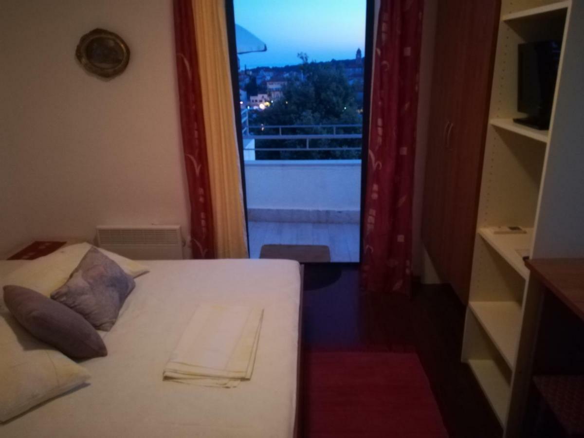 Apartmani Ivic Paka Rab Banjol Екстер'єр фото
