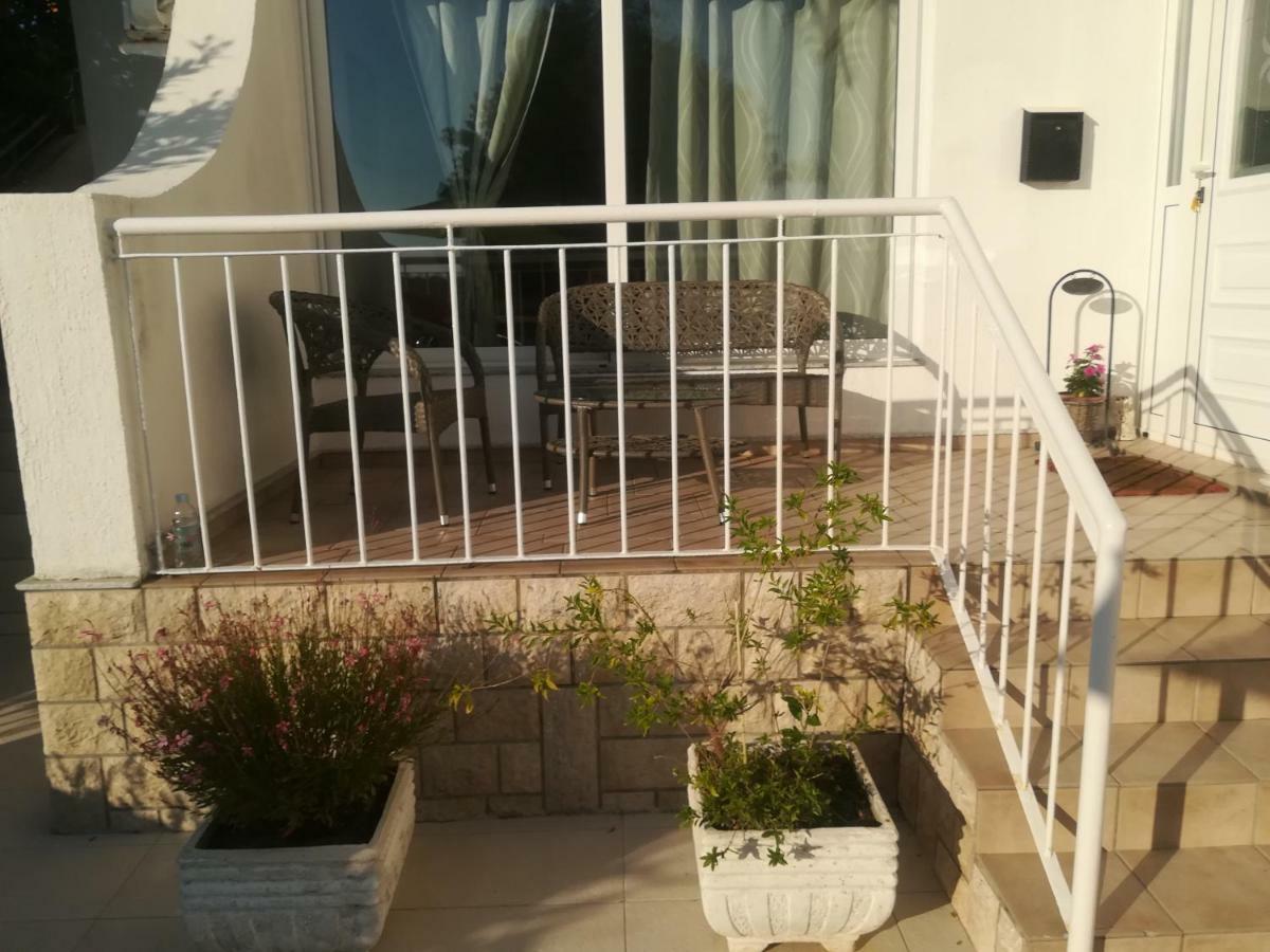 Apartmani Ivic Paka Rab Banjol Екстер'єр фото