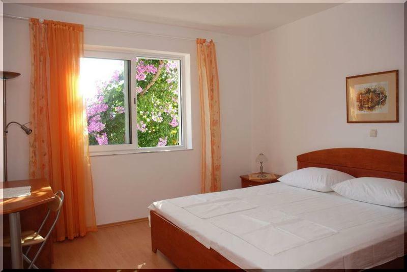 Apartmani Ivic Paka Rab Banjol Екстер'єр фото