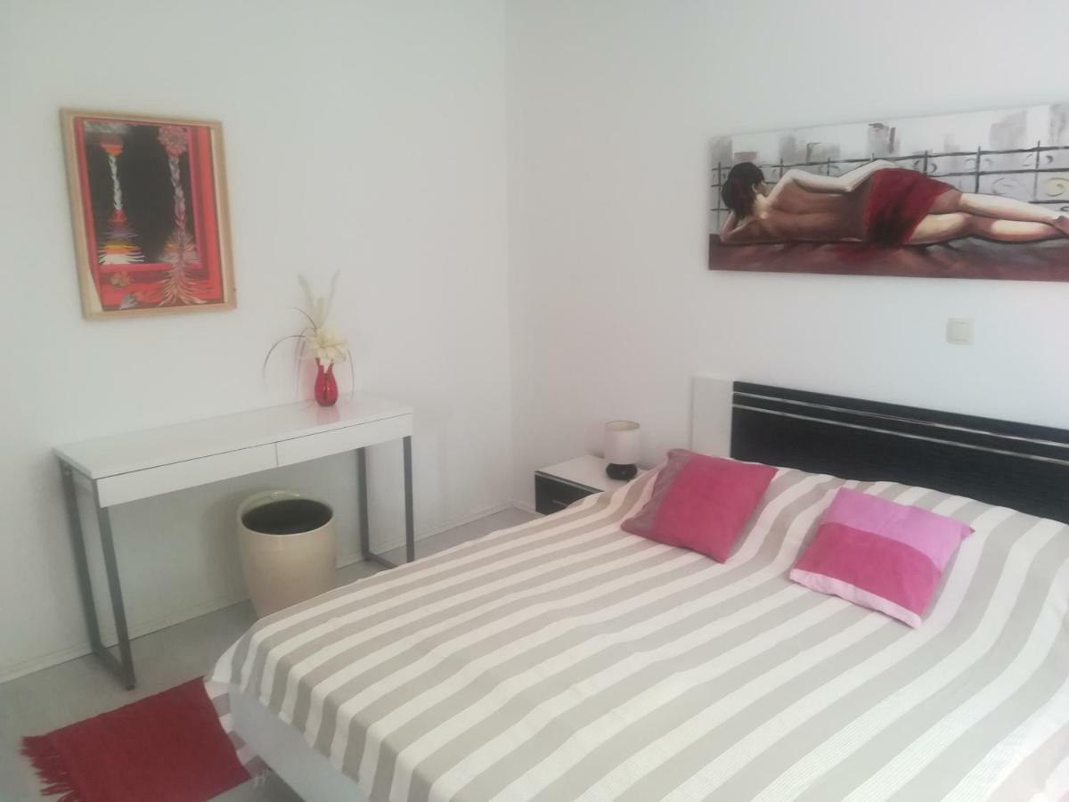 Apartmani Ivic Paka Rab Banjol Екстер'єр фото